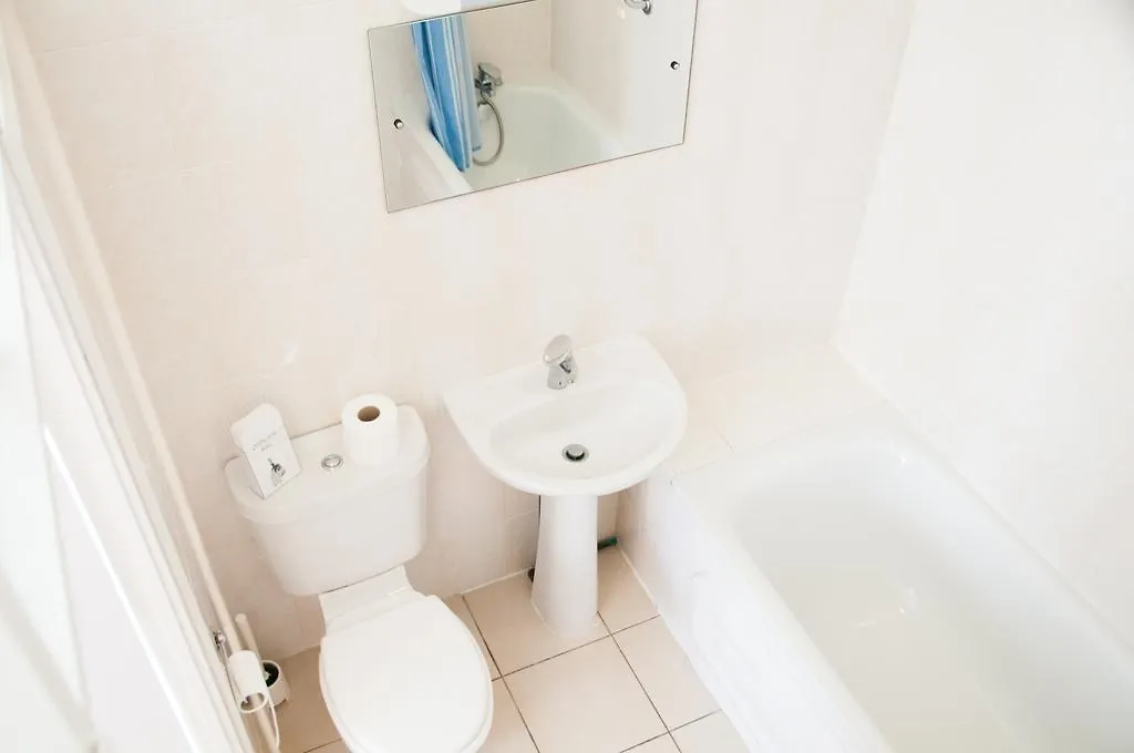 Tower House Hotel Bournemouth 2*,  United Kingdom